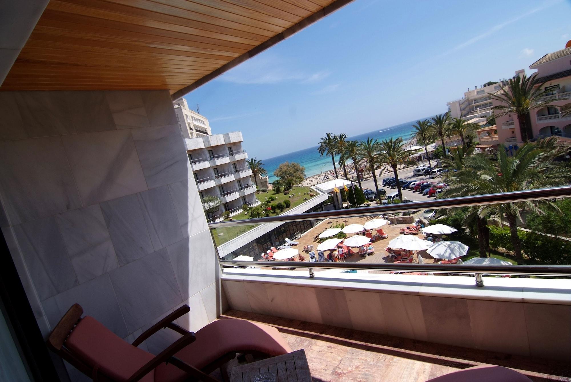 Hotel Serrano Palace Cala Ratjada  Exterior foto