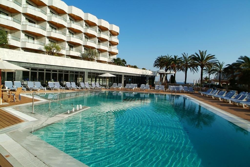 Hotel Serrano Palace Cala Ratjada  Exterior foto