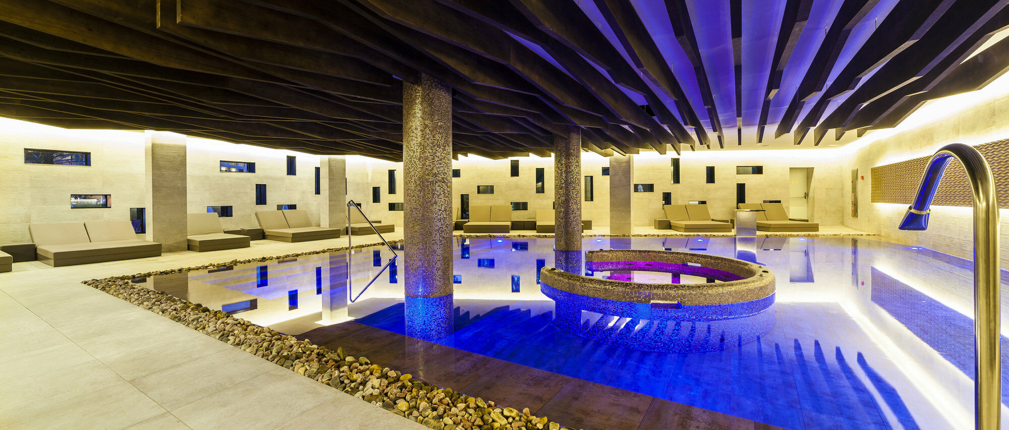 Hotel Serrano Palace Cala Ratjada  Exterior foto